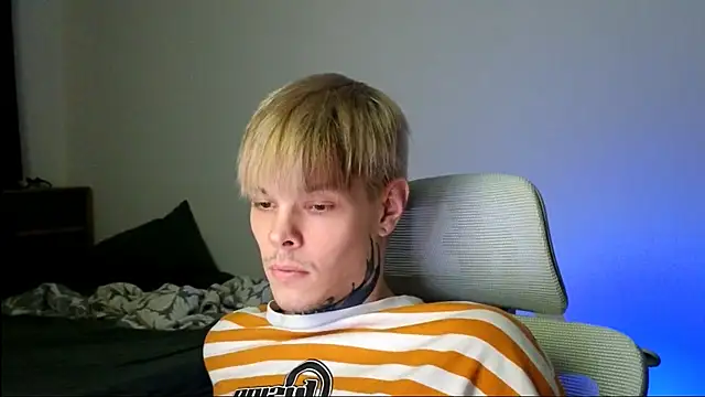 Živý XXX chat DENIS_HERE