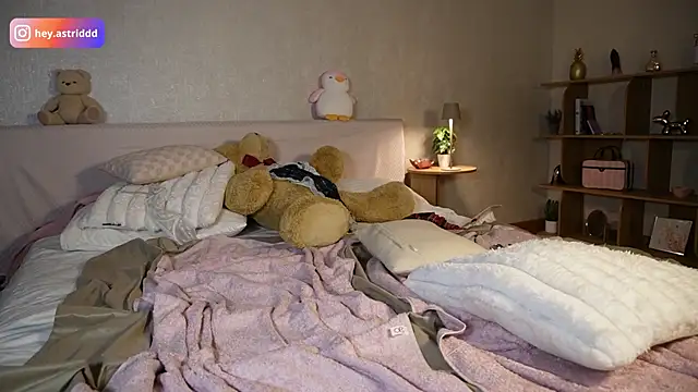 Chat XXX ao vivo de Astridwet