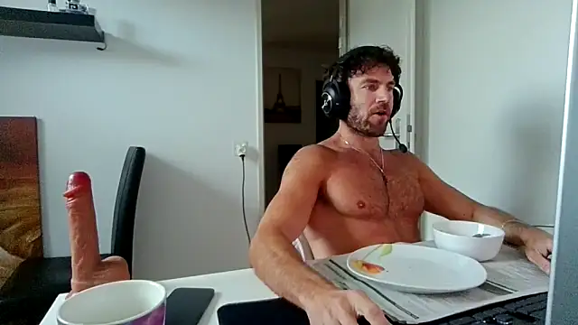 alpha-hunk Live XXX-Chat