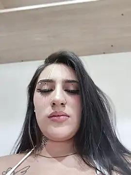 Yaramooun Live XXX-Chat