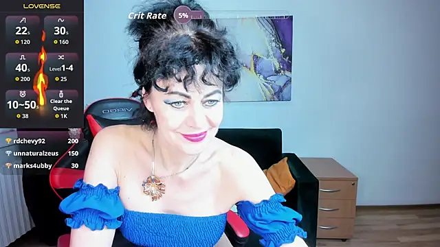 Silvia_Wallec: онлайн-секс-чат