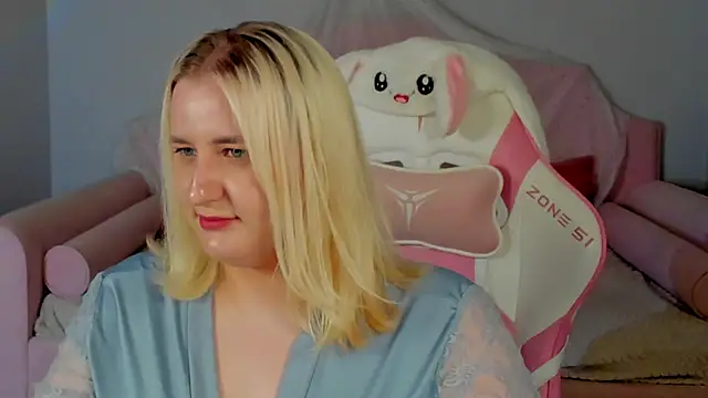 LioraArdyn's Live XXX Chat