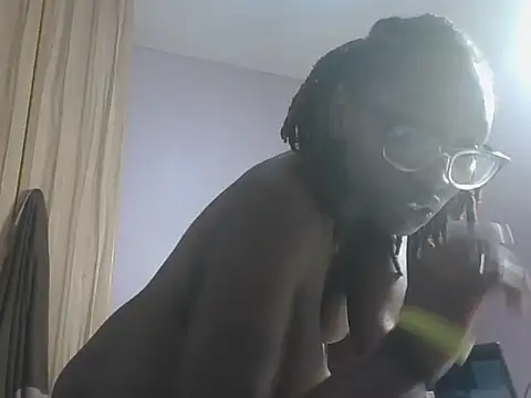 nudevelvet1's Webcam Show