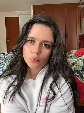 Selena_Roa: онлайн-секс-чат