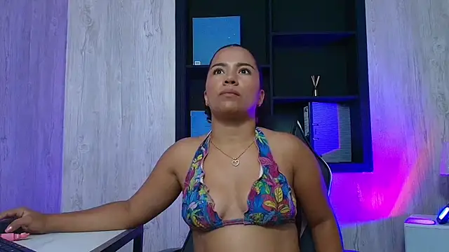 TamaraaHoney's Live XXX Chat