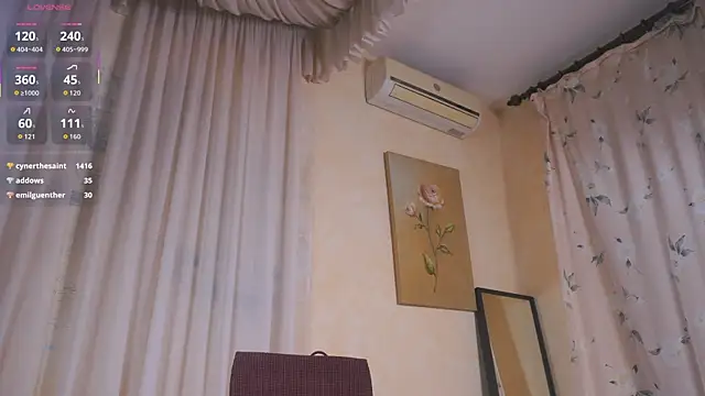 EvaDowe Chat XXX live