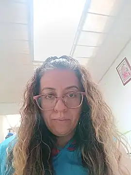 Chat +18 de miss_hanna07 ao vivo