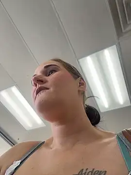lolabunny9's Webcam Show