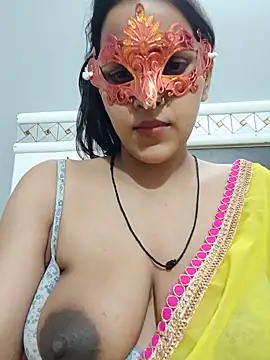 Shivani_hotty Adlı Modelin Canlı XXX Sohbeti
