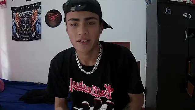 Fenix_hardcock live XXX chat