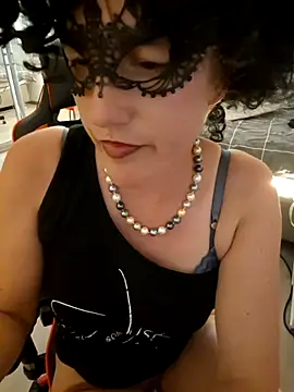 SPrITZMAUS Chat XXX live