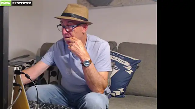 bluedae1 Chat XXX in diretta