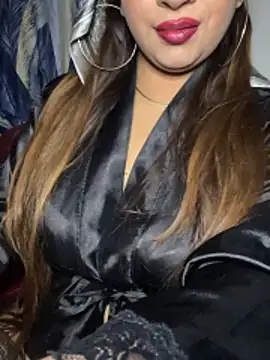Zeynep-Lahsen Adlı Modelin Canlı XXX Sohbeti