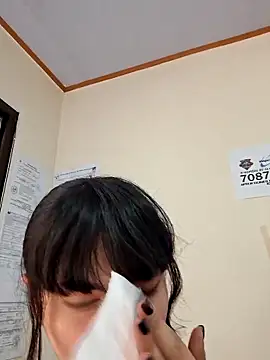 SadlynX_ Chat XXX in diretta