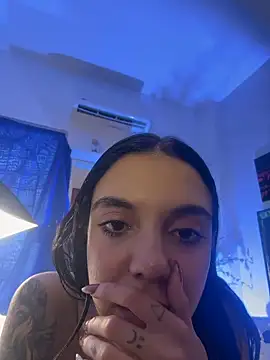 Chat +18 de Jetf_Andrea_couple ao vivo