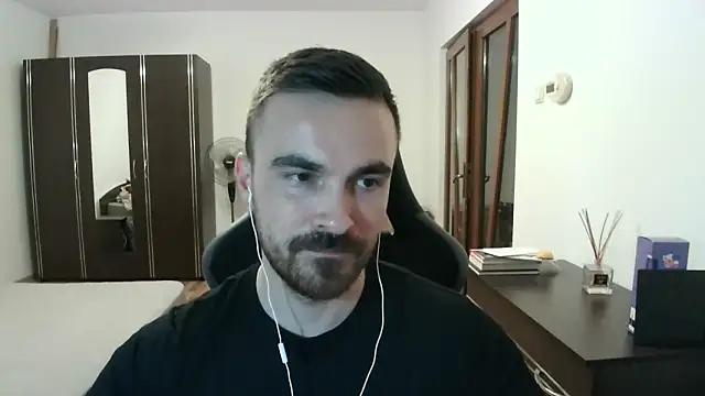 mu5clemania2 Adlı Modelin Web Kamerası Şovu