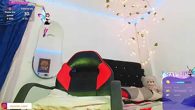 cute_charlotte_'s Webcam Show