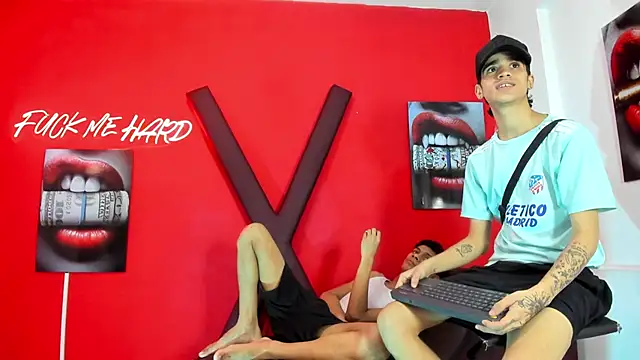 Show de TWINKS_BOYSX na webcam