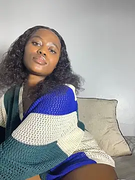 Moonzy77 Live XXX-Chat