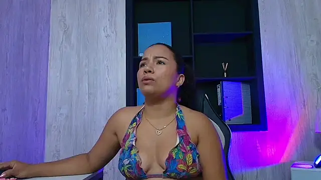 TamaraaHoney's Live XXX Chat