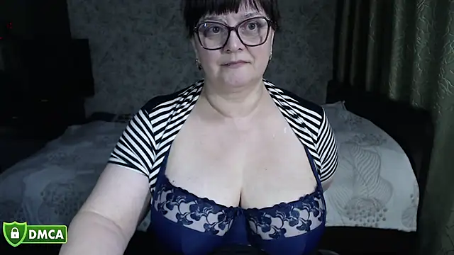 BrandiOhNight Show in webcam
