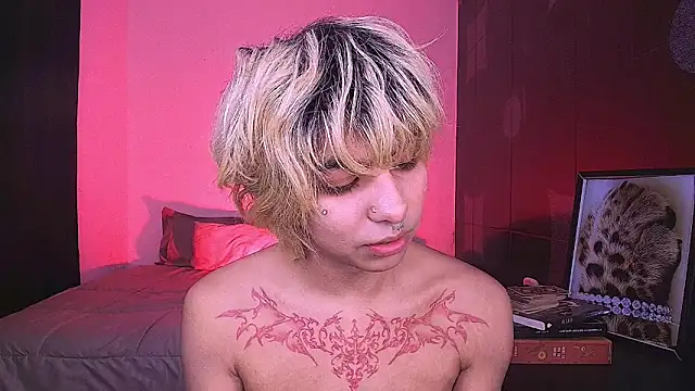 Aronn_44's Live XXX Chat