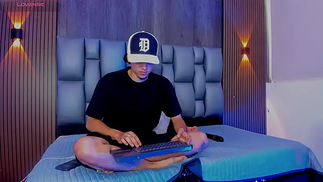 mohamed_malik élő XXX-chatje