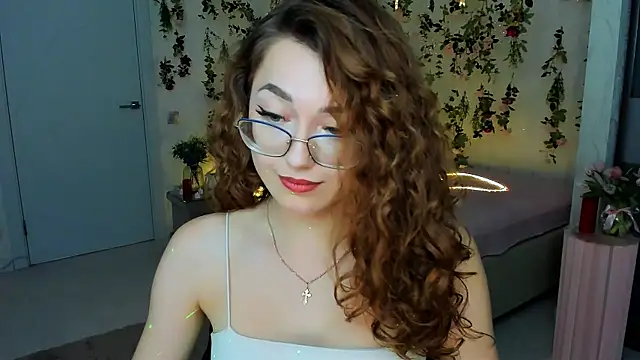 XXX chat uživo modela SereneFlame