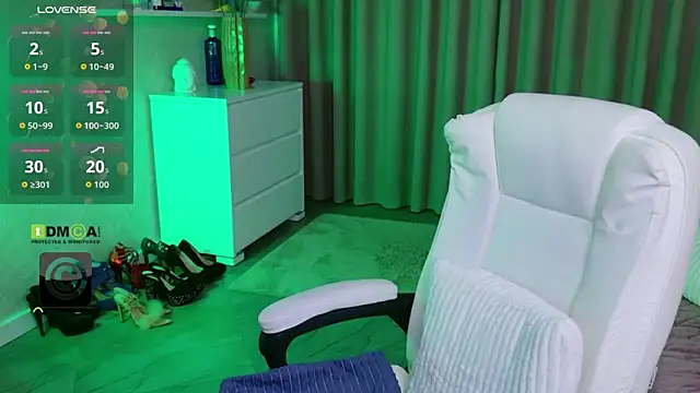 KellyKleine Chat XXX live