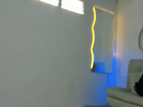XXX chat uživo modela ArohomLester_