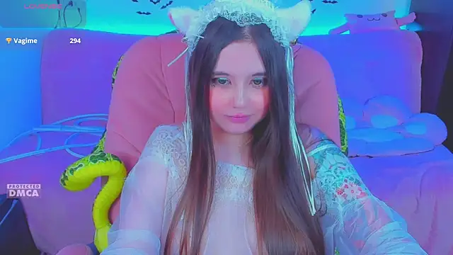 Lolisuccub 现场XXX聊天