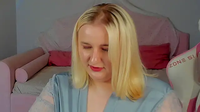 LioraArdyn Chat XXX in diretta