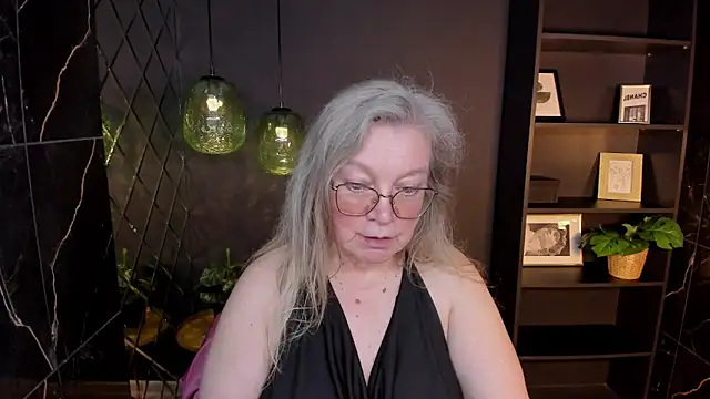 NataliMellow's Live XXX Chat
