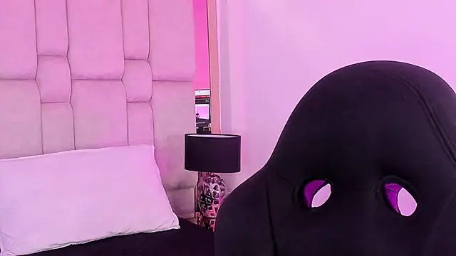 KatherineRuiz_のライブXXXチャット