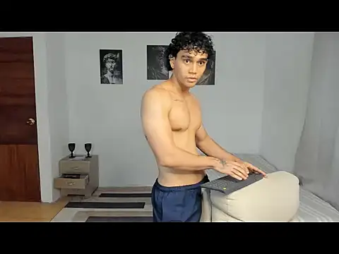 mateo_jack's Live XXX Chat