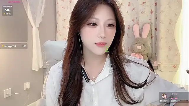 Princess3344 现场XXX聊天