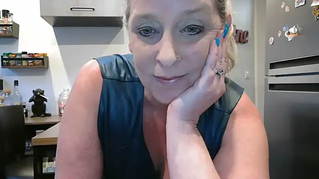Cataleyaflowers69 라이브 XXX 채팅