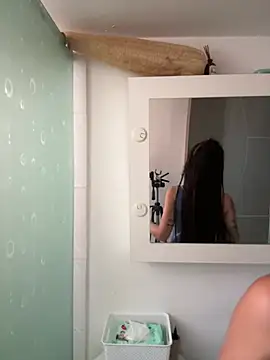 Chat XXX en directo de Hellen_dumont