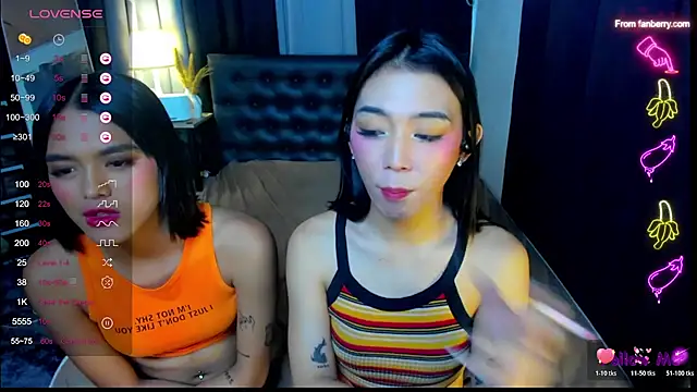 bellamoonlightX's Webcam Show