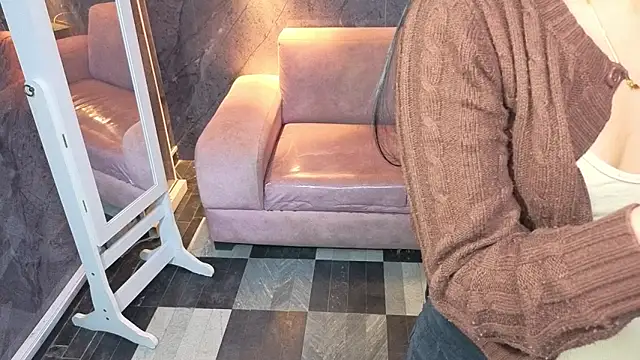 Sophie_jones_b Adlı Modelin Canlı XXX Sohbeti