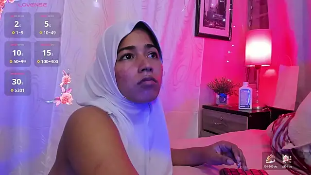 دردشة NadiaKarim_ الجنسية المباشرة
