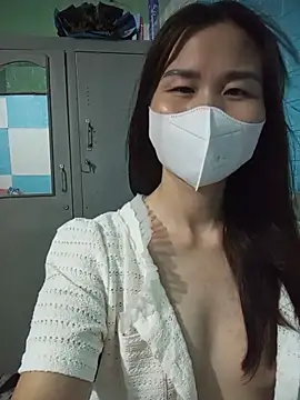Donatella28 现场XXX聊天