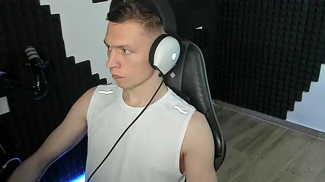 More_than_friendn Live XXX chat