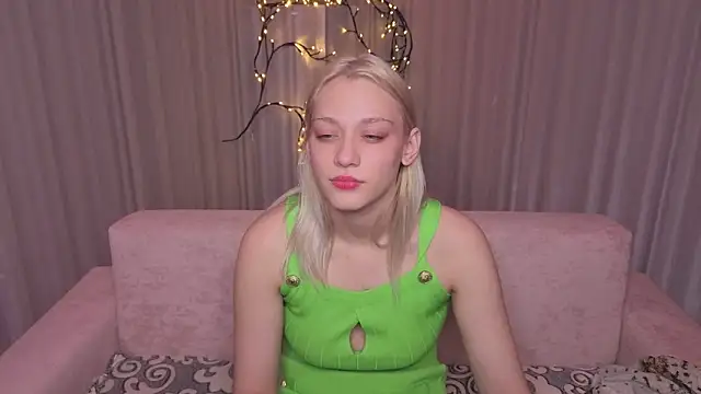 Chat XXX en directo de KaraLiin
