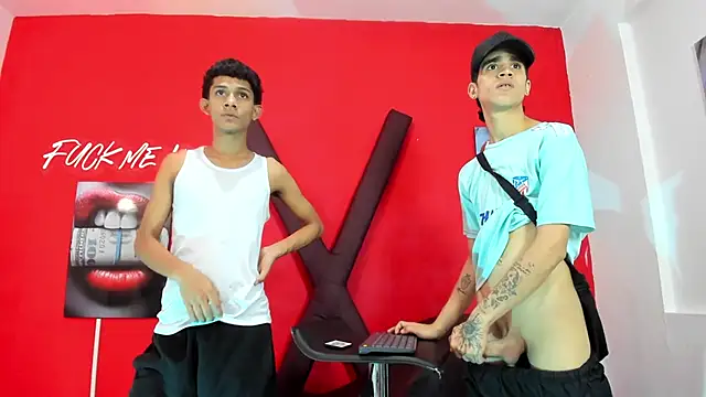TWINKS_BOYSX Webcam show