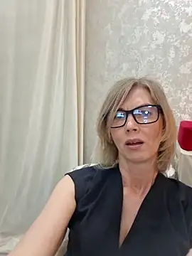 Živý XXX chat stellahere8