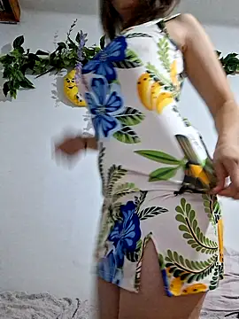 Nika_aa Adlı Modelin Canlı XXX Sohbeti