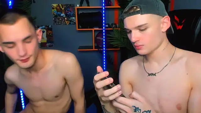 Онлайн чат XXX Lucas_Moran