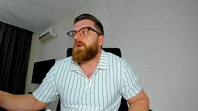 Findom_guy 现场XXX聊天