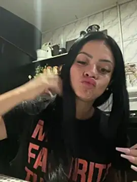 Show de belababyy na webcam